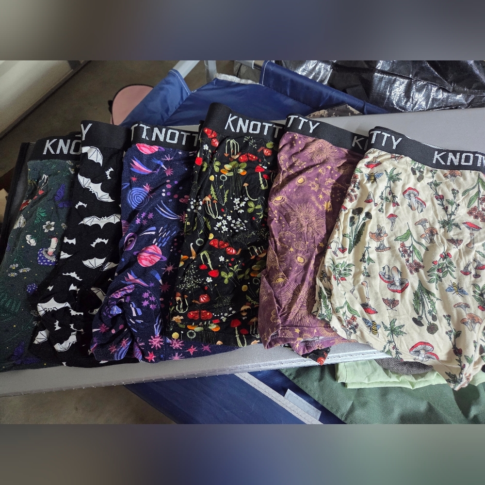 Women's Patterned Panties - Multi-Color Pack